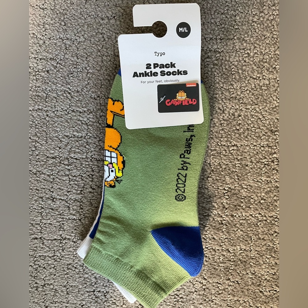 BRAND NEW 2-Pack Garfield Socks